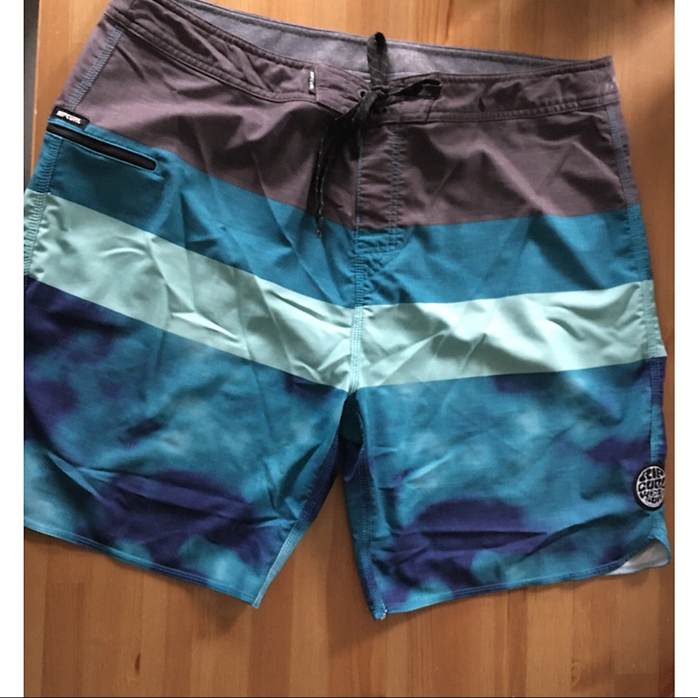 Rip curl board shorts size 38